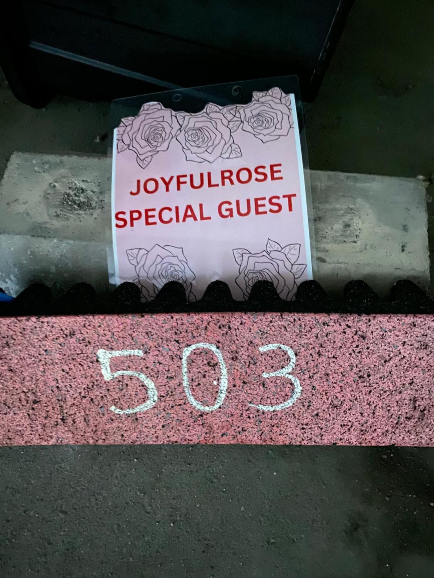 Joyful Rose Διαμέρισμα Ginowan Εξωτερικό φωτογραφία